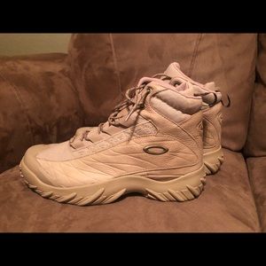 Oakley tactical boots